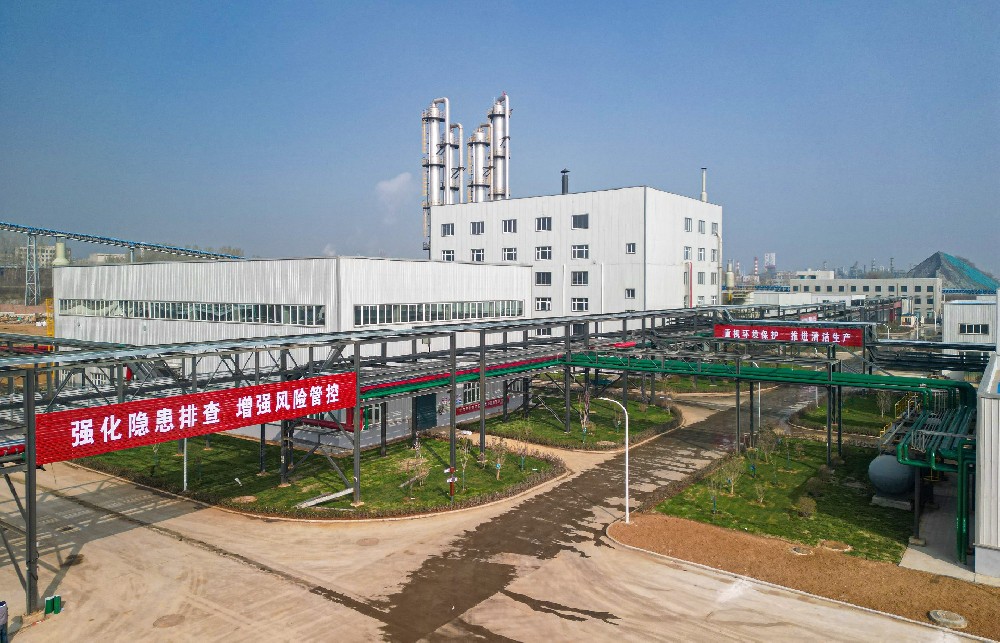 生產(chǎn)廠(chǎng)區(qū)一角